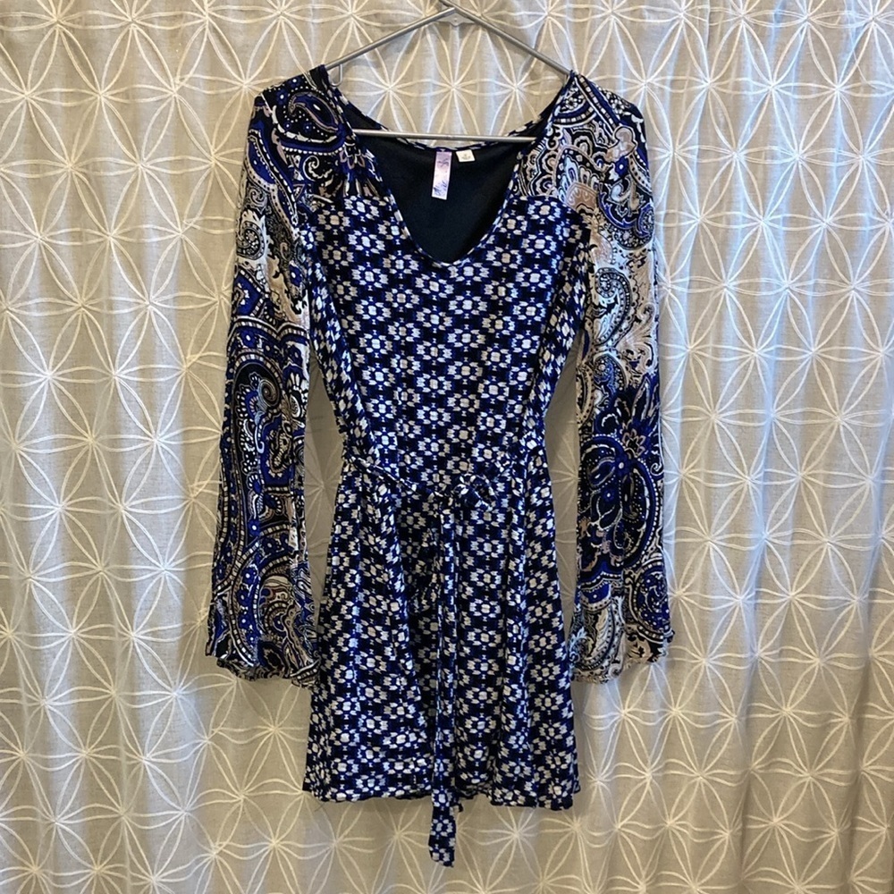 Alya Boho Style Mini Dress - Picture 8 of 9